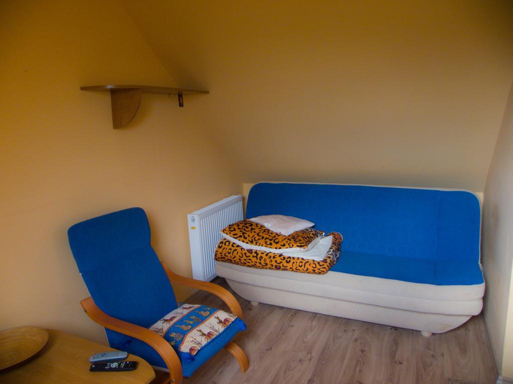 Gospodarstwo Agroturystyczne Ania I Filip Izabelin  Exterior photo